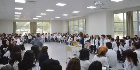Muğla’da Öğrenci Hemşirelere Yönelik Hastane Uyumu Oryantasyon Programı