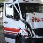 ambulans-kazalari-artiyor-bir-yeni-kaza-daha-O8xnQLJg.jpg