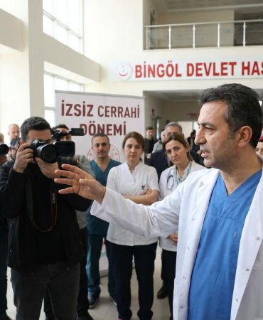 Bingol-Devlet-Hastanesinde-Izsiz-Cerrahi-Donemi-Basladi-gemini